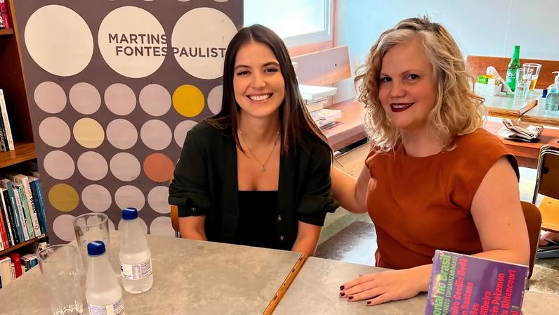 “É preciso pensar a curadoria de um ponto de vista territorializado, para tensionar esses discursos hegemônicos que são discursos universais” – Marcella Imparato e Ana Avelar, da esquerda para a direita – Foto: Arquivo Pessoal