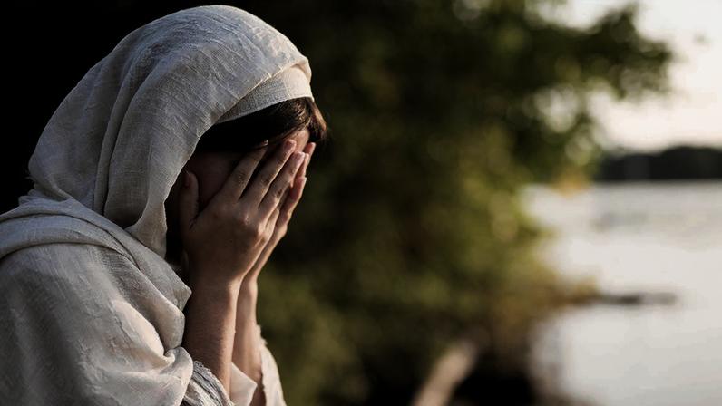 Mulheres muçulmanas continuam sofrendo discriminação no Brasil, segundo relatório de Islamofobia – Foto: Freepik