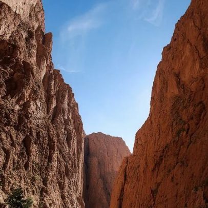 Garganta de Todra, desfiladeiro no Marrocos, impressiona
