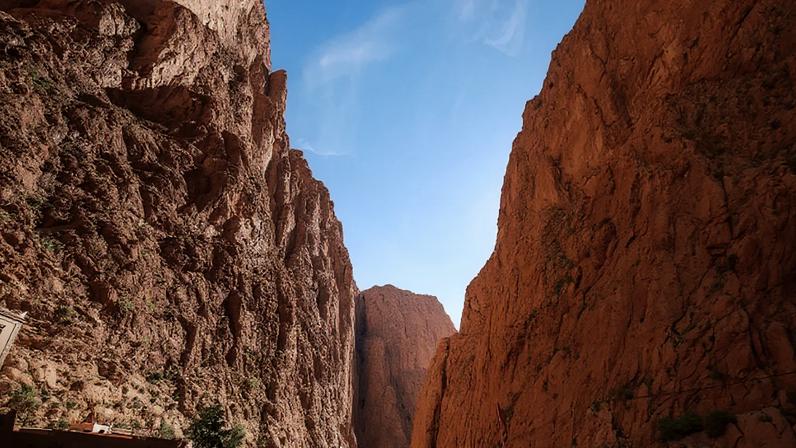 Garganta de Todra, desfiladeiro no Marrocos, impressiona