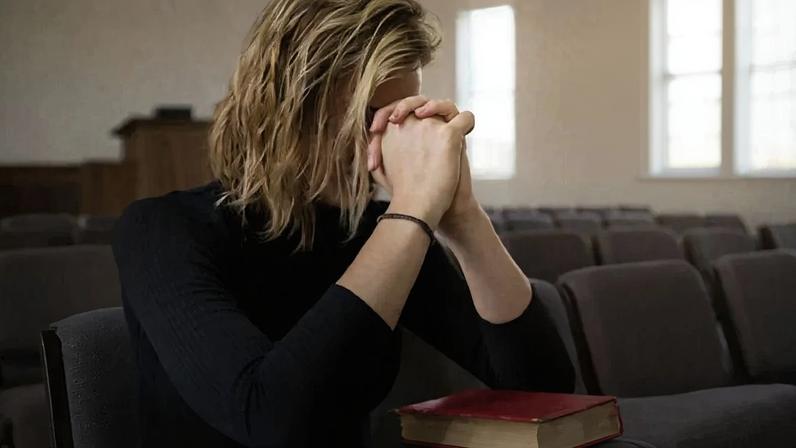 Série sobre fé cristã e saúde mental estreia com graça e cuidado emocional