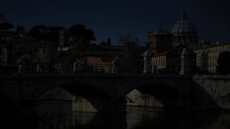 A cidade de Roma celebra em 21 de abril de 2026 o aniversário de 2.779 anos de sua fundação, tradicionalmente fixada em 753 a.C. Segundo a lenda, a origem está ligada aos irmãos Rômulo e Remo, criados por uma loba e protagonistas de um dos mitos mais conhecidos do mundo antigo. Ao longo de milênios, Roma consolidou-se como um dos principais centros políticos, culturais e religiosos da humanidade. Foi berço de um império que moldou leis, idiomas e estruturas de poder. Sua história atravessa períodos de grandeza e transformação, mantendo relevância até hoje. Celebrar Roma é revisitar as bases da civilização ocidental.