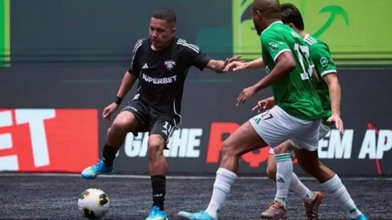 Desimpain vence e dispara na liderança da Kings League –