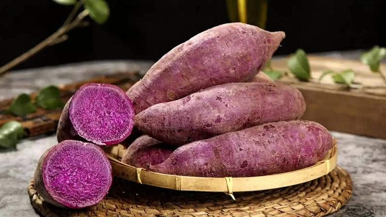 A batata-doce vai além da dieta fitness e se destaca como aliada do metabolismo e da saúde intestinal