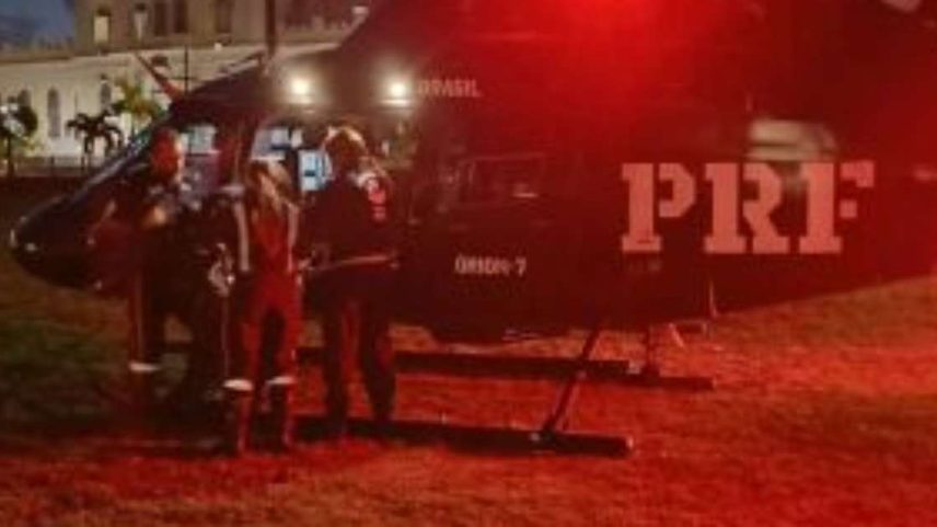 Helicóptero da PRF atuou no resgate.