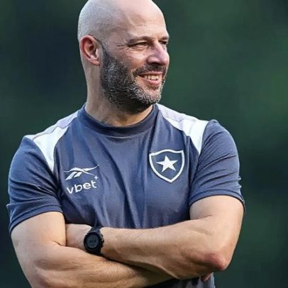 Botafogo planeja contratar goleiro e zagueiro na próxima janela
