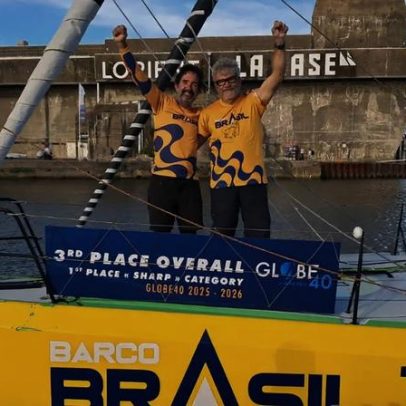 Barco Brasil conquista título histórico na Globe40 de vela oceânica