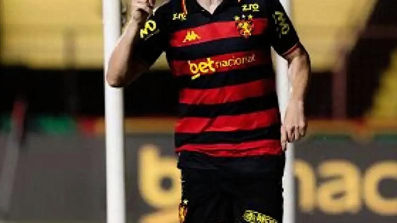 Perotti comemora gol da vitória contra o Novorizontino.