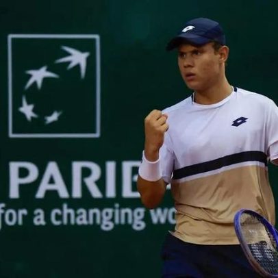 Livas Damazio disputa a semifinal do Roland Garros Junior Series neste sábado