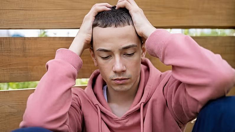 Por que adolescentes se cortam? — Foto: Freepik