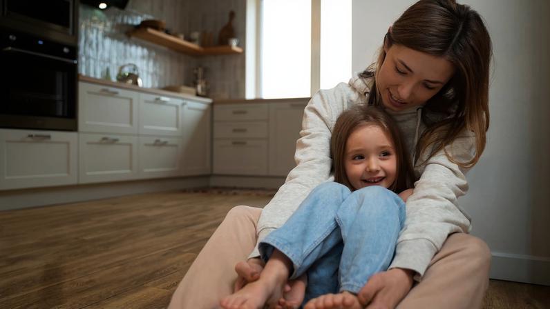 Clariana Barcelos reflete sobre educação financeira e mães solo — Foto: Freepik