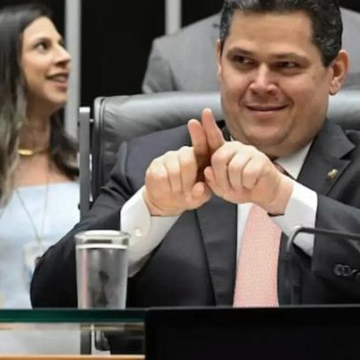 Alcolumbre coloca advocacia do Senado à disposição de CPI após embate com STF