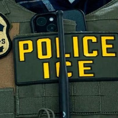 Viúva francesa de 86 anos volta para casa após detenção pelo ICE