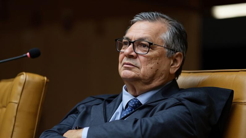 Ministro do STF Flávio Dino propõe endurecer penas para crimes no Judiciário