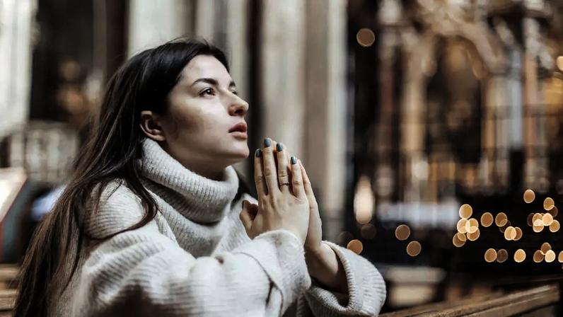 Se você tiver um problema que precisa de uma solução rápida, ore e confie no poder de Santo Expedito