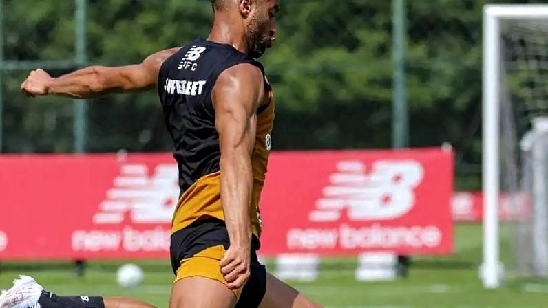 Roger Machado deve ter o reforço de Lucas Moura nas próximas partidas –