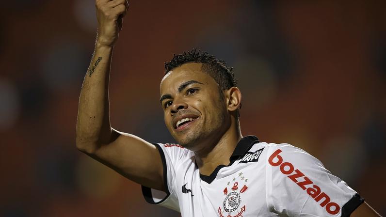 Dentinho passa atuar como comentarista (Foto: Fabio Braga/Folhapress, 3517, VENCER