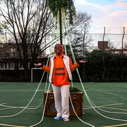 Mulher ressignifica dança do mastro com dancehall e drum’n’bass