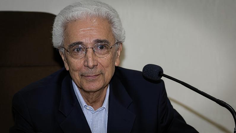 Morre Fernando Novais, um dos maiores historiadores do Brasil, aos 93 anos