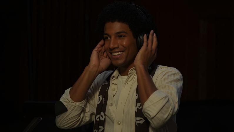 Biopics autorizados de música viram propaganda rasa, fãs merecem mais