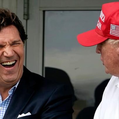 Tucker Carlson diz que se arrepende de apoiar Trump e está angustiado