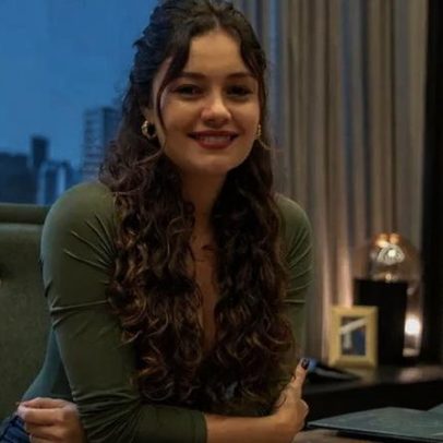 Como Gerluce revela 5 segredos para cachos de novela em casa