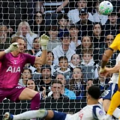 Spurs perdem esperança de permanência após empate tardio de Rutter pelo Brighton