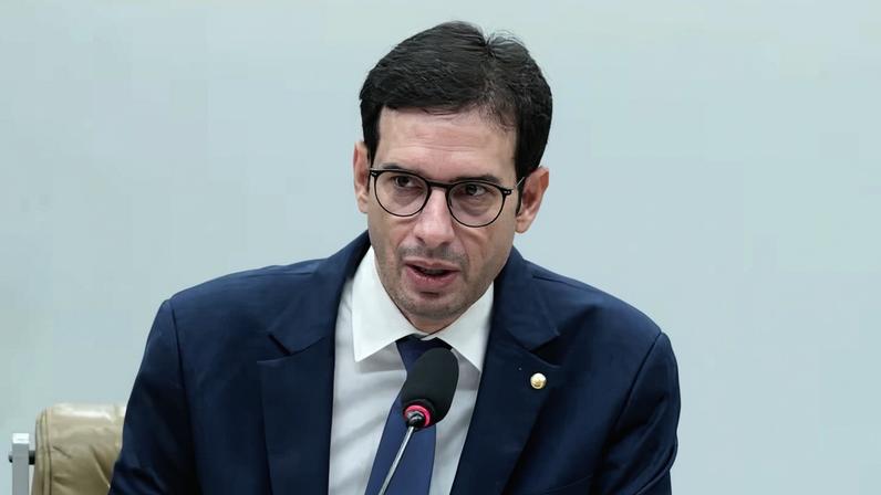 Relator da PEC 6x1 afirma que não fará tudo, mas fará o possível