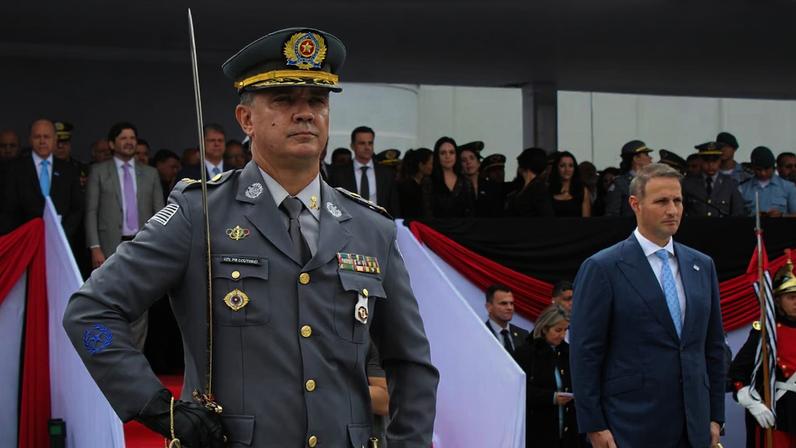 Tarcísio troca chefe da PM após acusação de omissão em caso envolvendo PCC