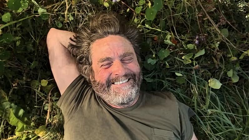 Review de This Is a Gardening Show elogia série de Zach Galifianakis