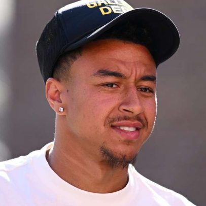Torcida do Corinthians surpreende Lingard com pressão inédita