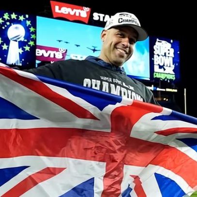 Aden Durde, primeiro treinador britânico a vencer o Super Bowl
