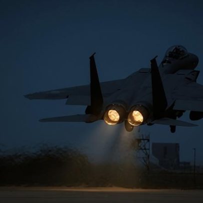 Selfie de piloto levou a colisão com F-15K, diz Força Aérea da Coreia do Sul