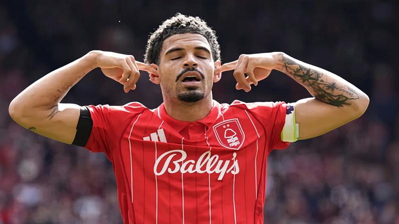 Gibbs-White faz hat-trick e Forest vence Burnley para ficar próximo da salvação