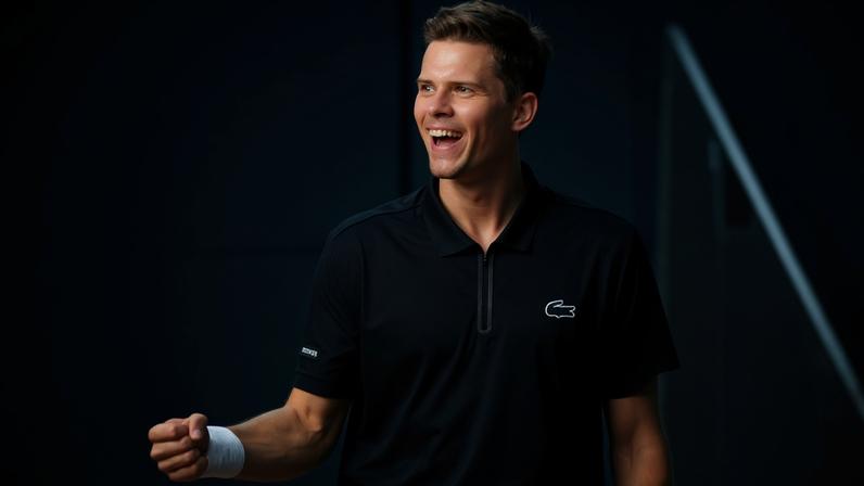 Blockx vence Ruud e avança às semifinais de Madrid