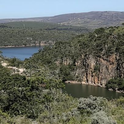 Minas Gerais oferece trilhas, cachoeiras e cânions para turismo de natureza