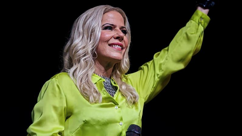 Vocalista do Kid Abelha seguiu carreira solo após fim do grupo