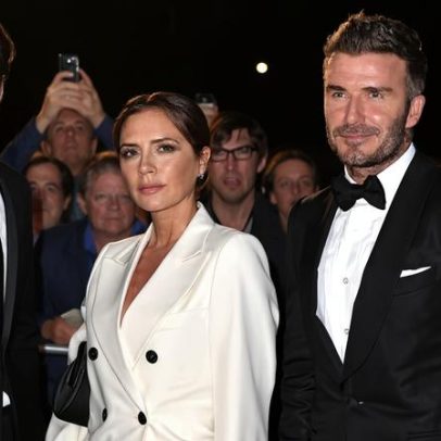 Victoria Beckham fala pela primeira vez após mensagens de Brooklyn