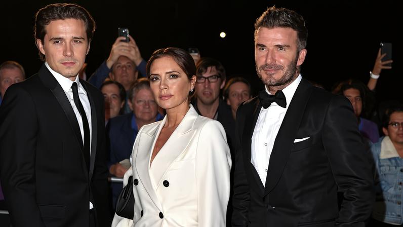 Victoria Beckham fala pela primeira vez após mensagens de Brooklyn