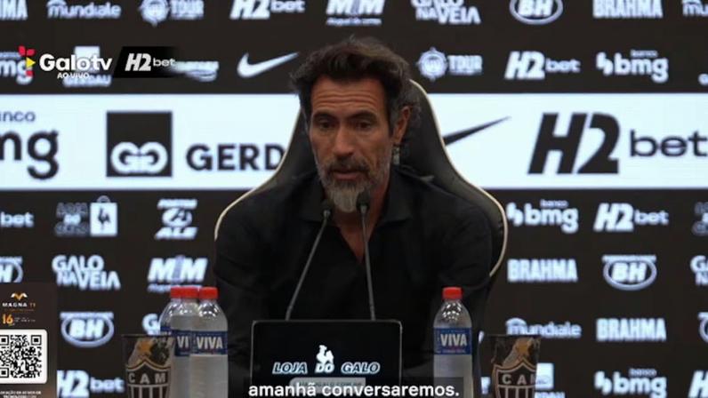 Após vencer o Ceará por 2 a 1 no jogo de ida da quinta fase da Copa do Brasil, o técnico Eduardo Domínguez comentou sobre a entrevista de Renan Lodi na Arena MRV.