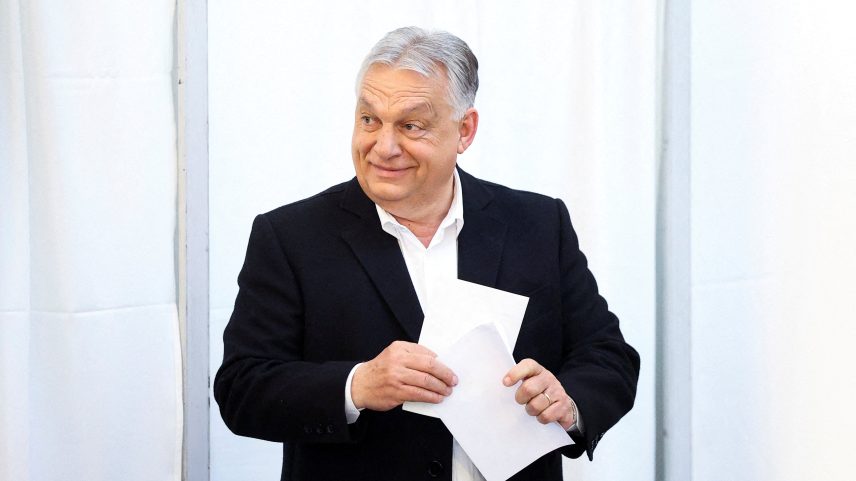 Líder da oposição afirma que Orbán reconheceu derrota nas urnas