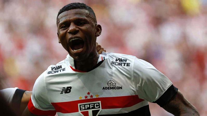 São Paulo deu prazo de 24 horas para retorno de Arboleda