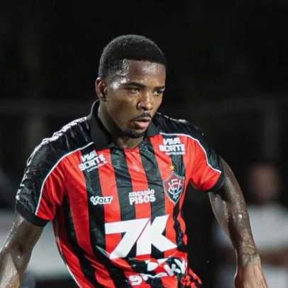 Corinthians pode faturar R$ 1 milhão com empréstimo de Cacá ao Vitória