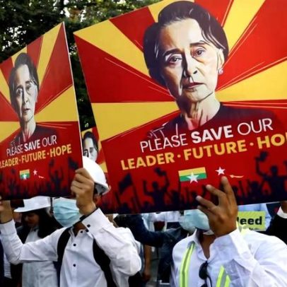 Mianmar reduz pena de Aung San Suu Kyi, Nobel da Paz
