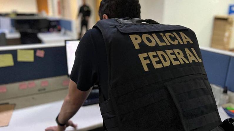 Polícia Federal deflagrou a Operação Dissímulo, com o apoio da Controladoria-Geral da União - CGU e da Receita Federal do Brasil, para desarticular um grupo criminoso voltado à prática de fraudes em licitações na área de terceirização.