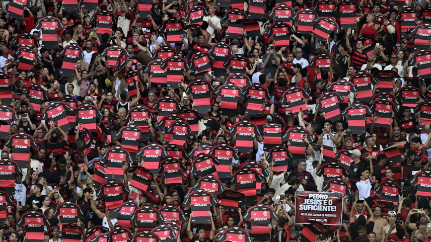 Torcida do Flamengo quebra recorde de público — Foto: André Durão / ge