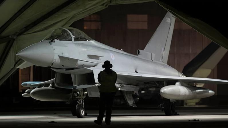 Reino Unido para enviar Typhoons da RAF para manter Estreito de Hormuz aberto