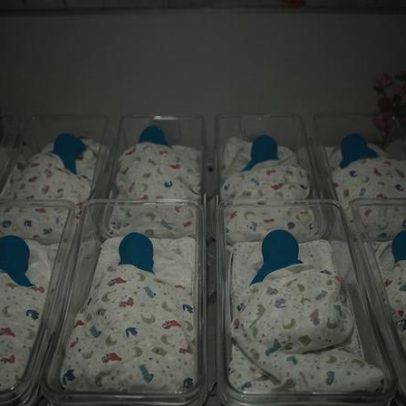Queda da fertilidade, endividamento e IA: EUA rumo a crise populacional