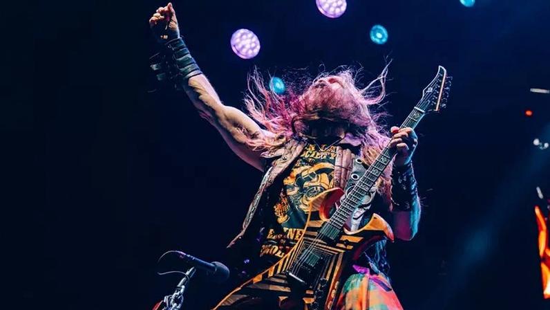 Zakk Wylde durante show do Black Label Society no Bangers Open Air 2026