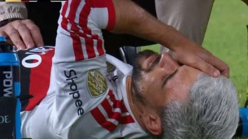 Arrascaeta fratura a clavícula direita durante Estudiantes x Flamengo